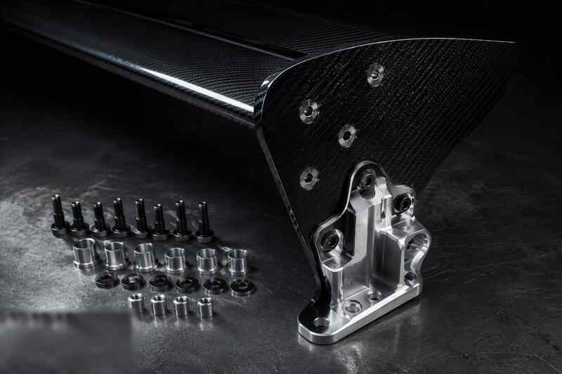 Structure design and mounting solutions for carbon parts